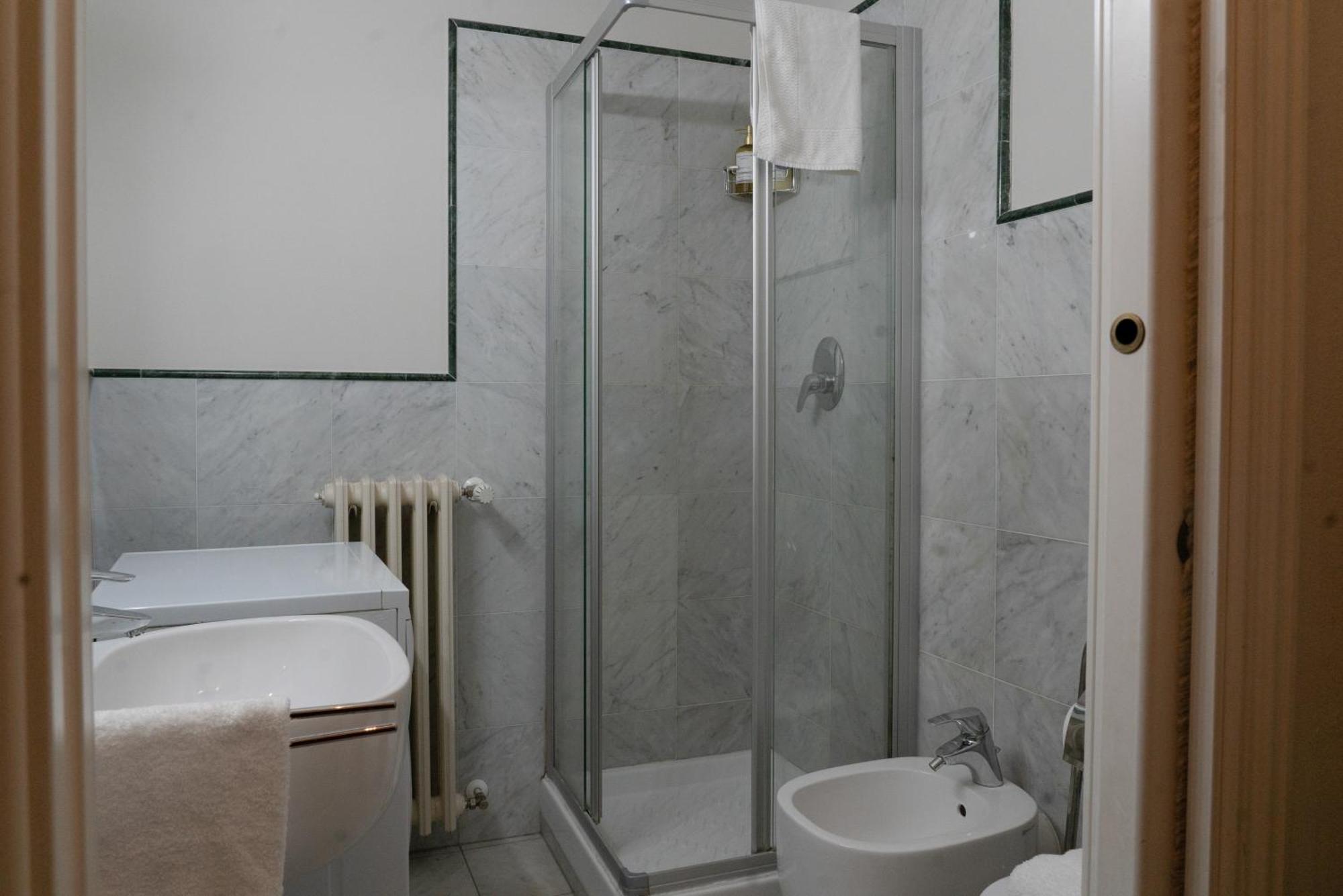 Rondinelli Charme Prestige Apartment Florence Exterior photo